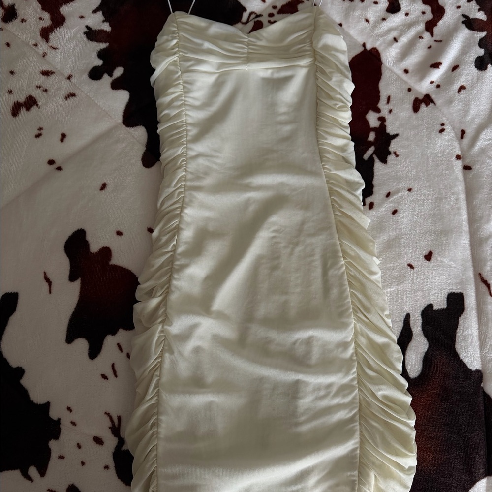 Chic Cream Dress